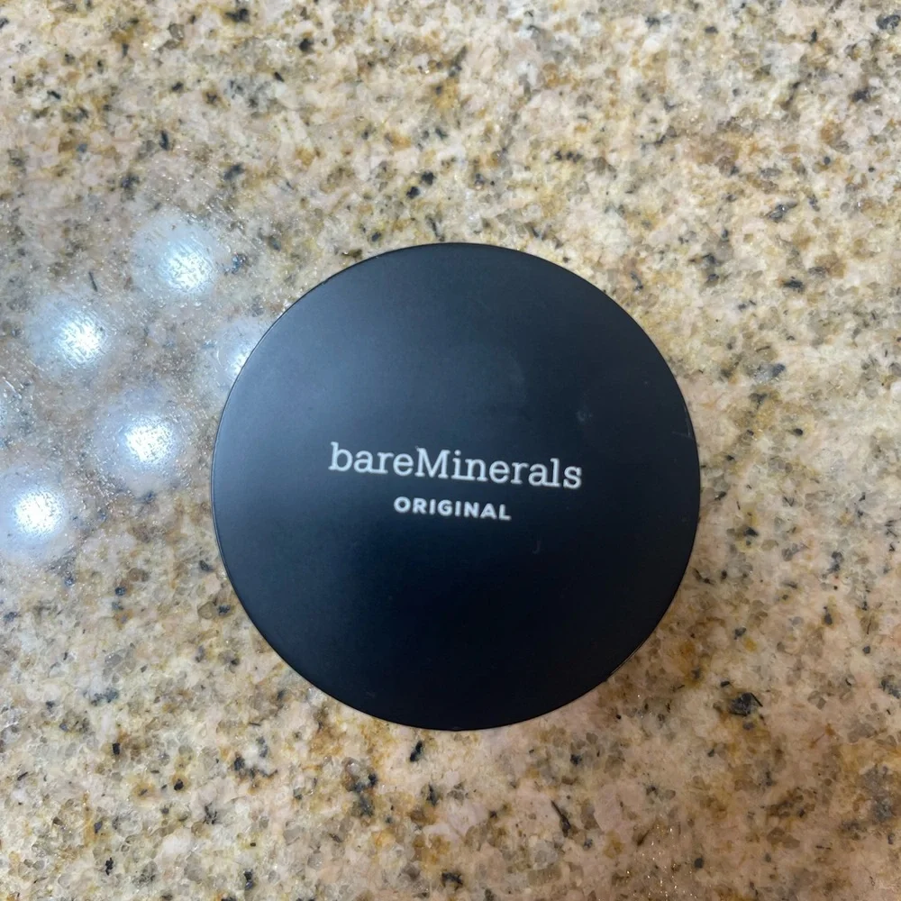 Bare Minerals Original Loose Powder Foundation in Golden Nude